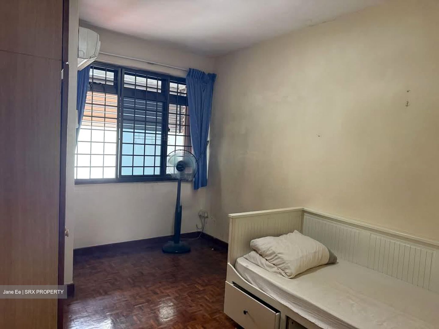 Recreation Lane (D19), Terrace #574106091